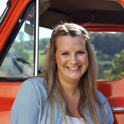 Mandy Riordan , LPC
